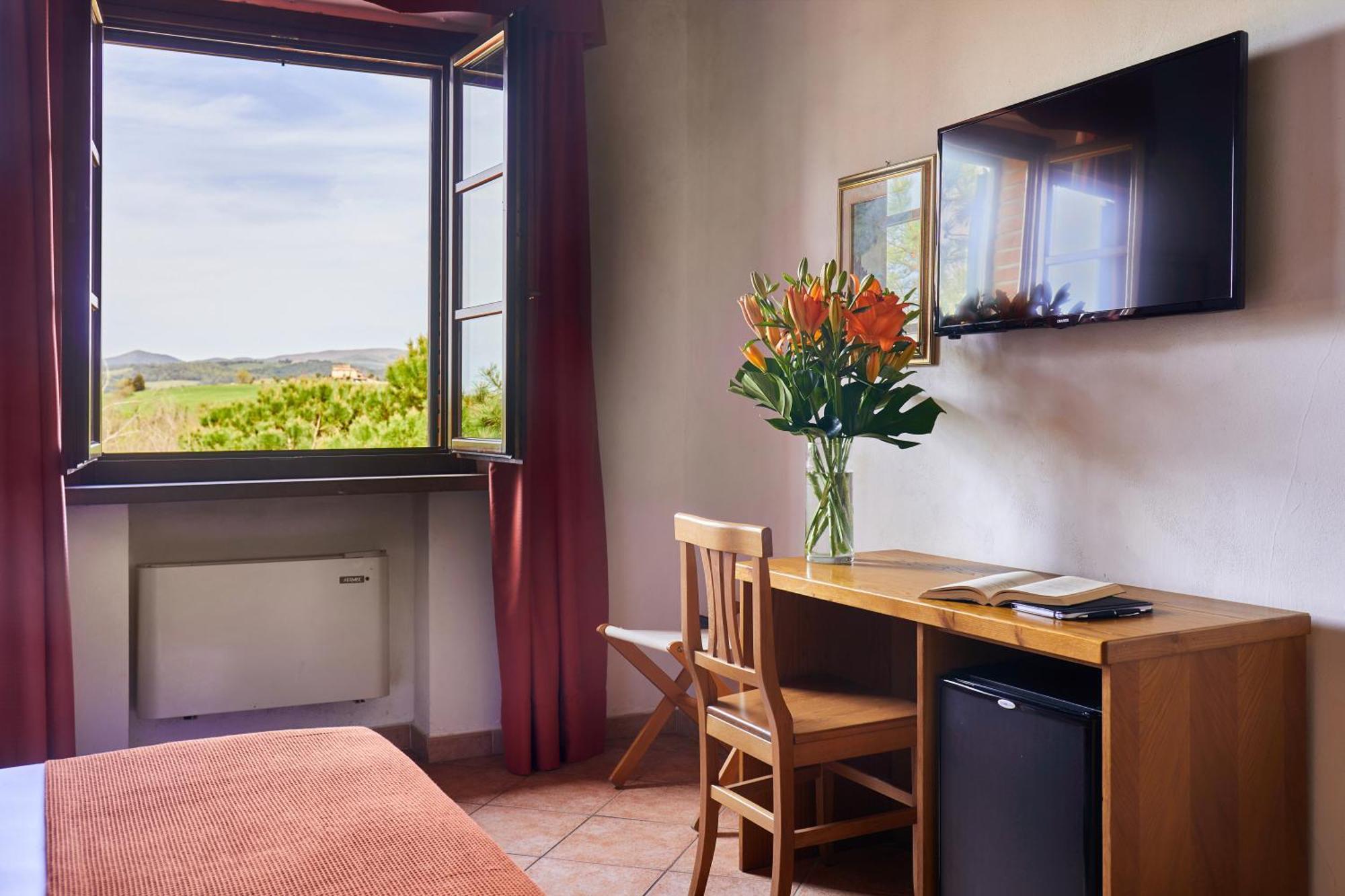 Fattoria Belvedere Hotel 4*