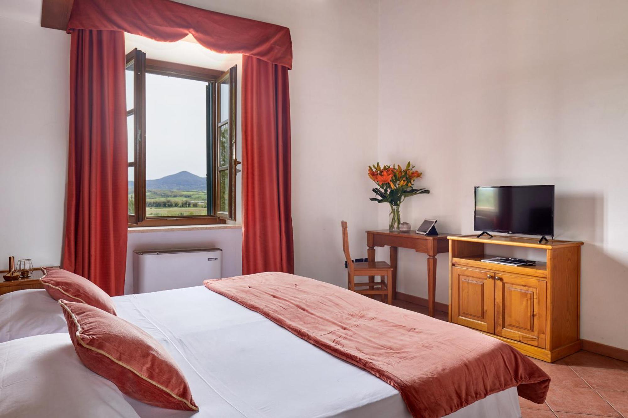 Hotel Fattoria Belvedere 4*