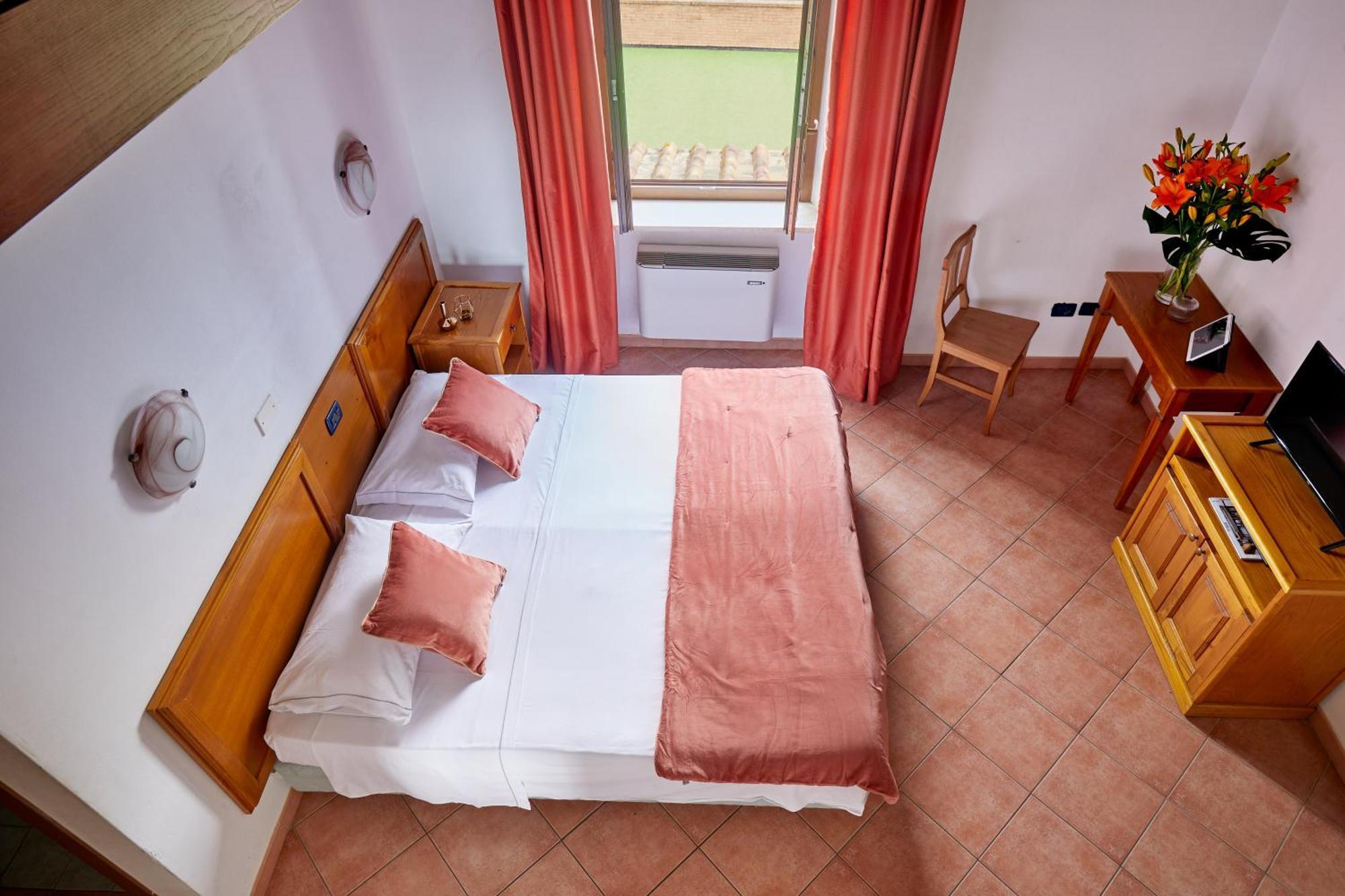 Hotel Fattoria Belvedere 4*
